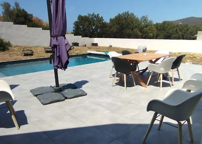 Isula Contemporaine * Palasca (Corsica)