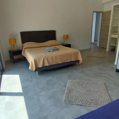 Isula Contemporaine