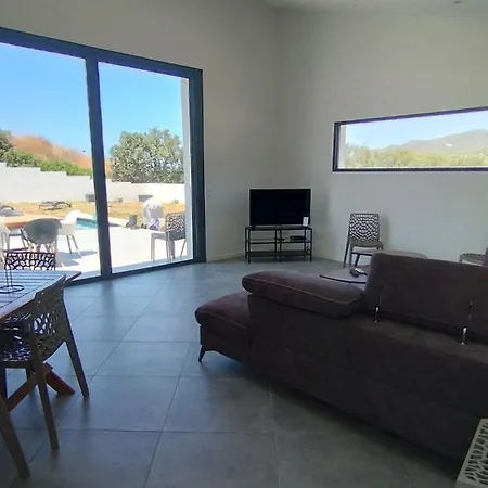 Isula Contemporaine Villa Palasca (Corsica)
