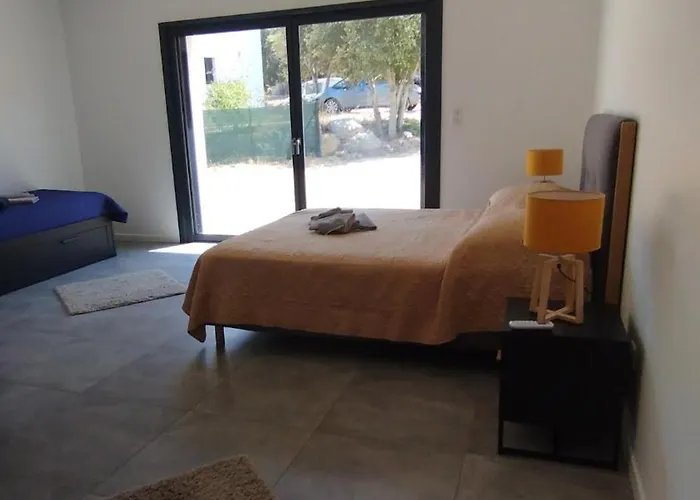 Isula Contemporaine * Palasca (Corsica)