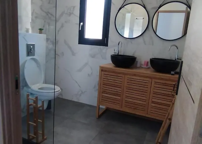 Isula Contemporaine * Palasca (Corsica)