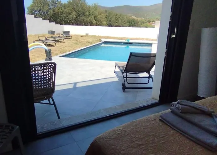Isula Contemporaine Villa Palasca (Corsica)